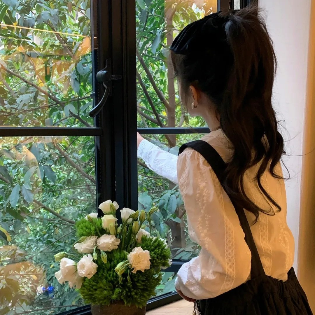 飞女黛丝